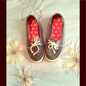 Faded Glory Sperry Style Shoes FREE W BUNDLE